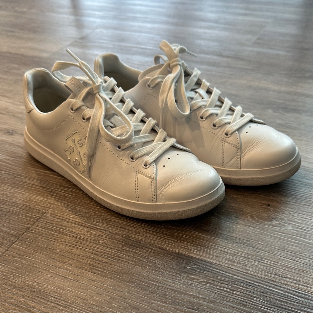Tory Burch tennis shoes